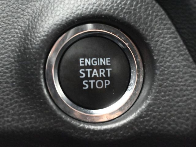 2025 Toyota RAV4 XLE AWD - 23006685 - 24