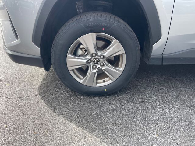 2025 TOYOTA RAV4 XLE AWD - 23099225 - 9