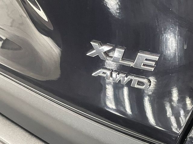 2025 Toyota RAV4 XLE AWD - 22923462 - 44