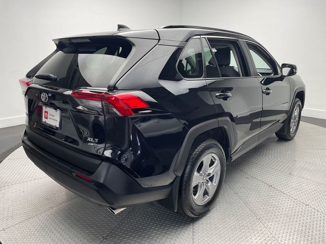 2025 Toyota RAV4 XLE AWD - 22923462 - 4