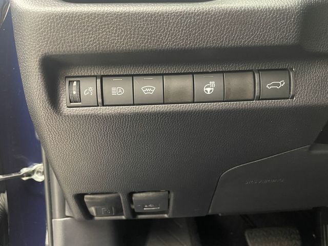 2025 Toyota RAV4 XLE AWD - 22938897 - 19