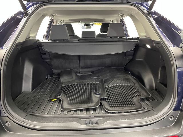 2025 Toyota RAV4 XLE AWD - 22938897 - 38
