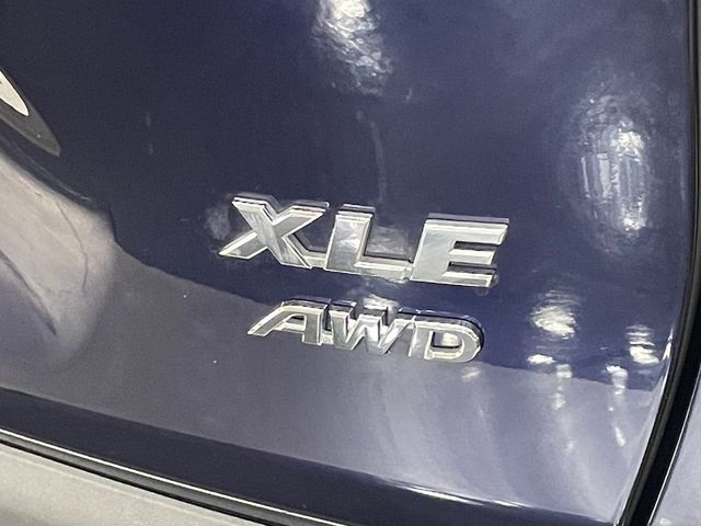 2025 Toyota RAV4 XLE AWD - 22938897 - 43