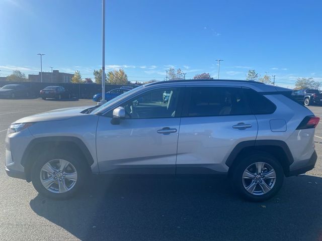 2025 Toyota RAV4 XLE AWD - 22949252 - 10