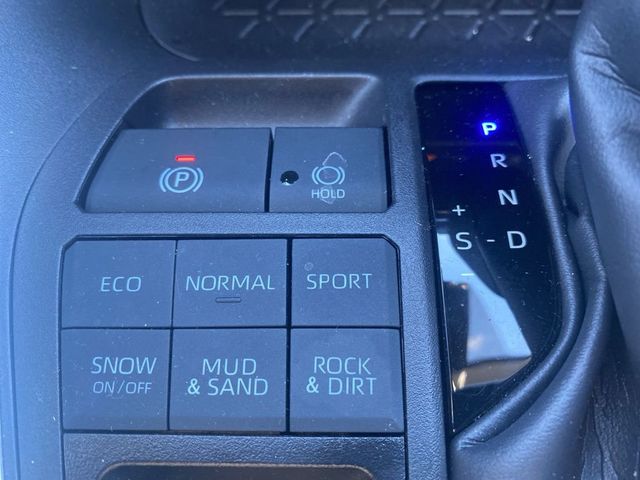 2025 Toyota RAV4 XLE AWD - 22949252 - 12