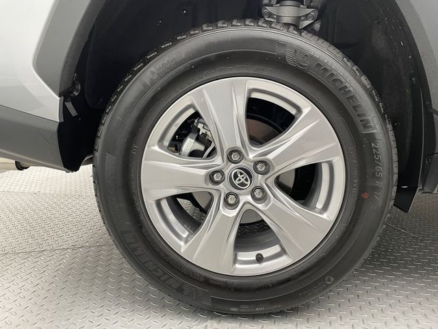 2025 Toyota RAV4 XLE AWD - 22949252 - 63