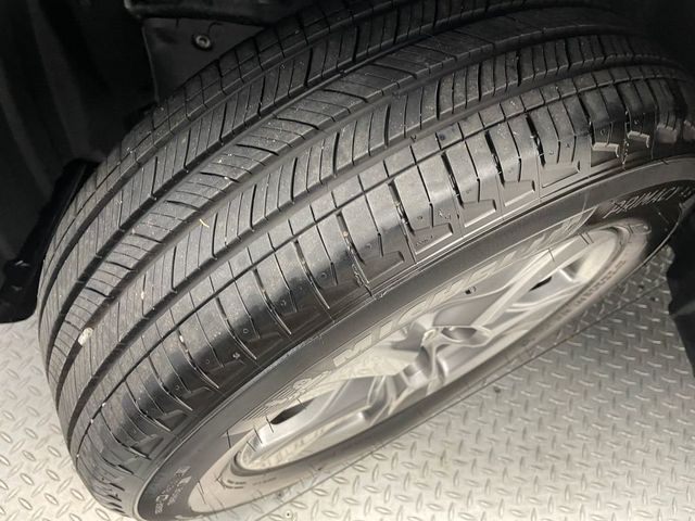 2025 Toyota RAV4 XLE AWD - 22949252 - 64