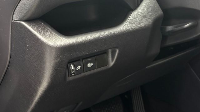 2025 Toyota RAV4 XLE AWD - 23028009 - 10