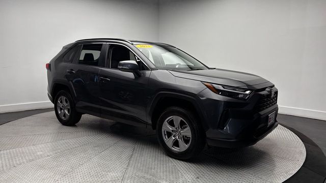 2025 Toyota RAV4 XLE AWD - 23028009 - 33