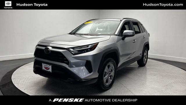 2025 Toyota RAV4 XLE AWD - 23030373 - 0