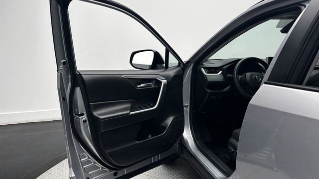 2025 Toyota RAV4 XLE AWD - 23030373 - 15