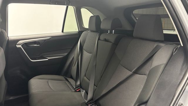 2025 Toyota RAV4 XLE AWD - 23030373 - 28