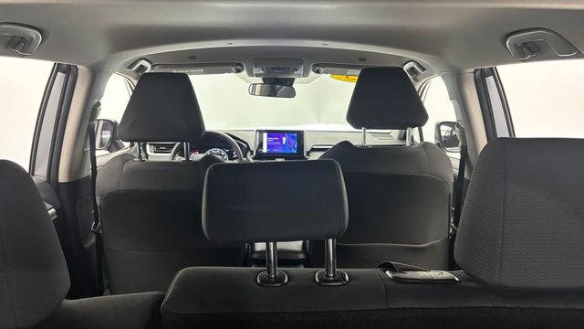 2025 Toyota RAV4 XLE AWD - 23030373 - 34