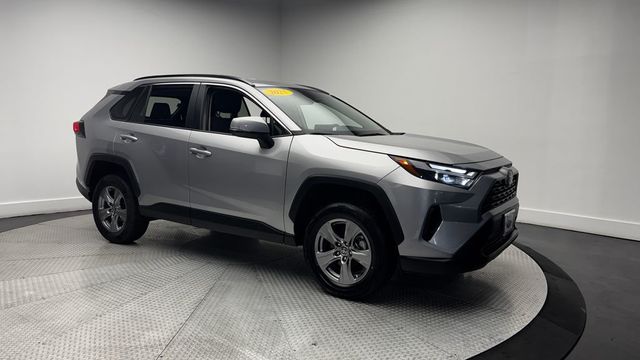 2025 Toyota RAV4 XLE AWD - 23030373 - 37