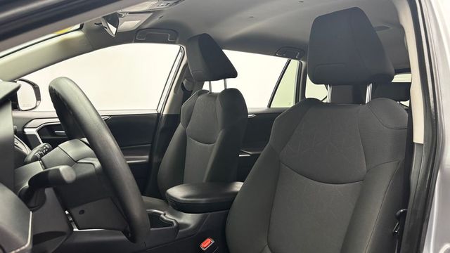 2025 Toyota RAV4 XLE AWD - 23030373 - 7