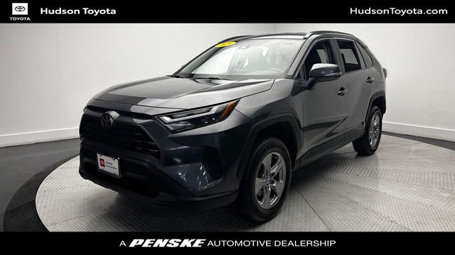 2025 Toyota RAV4 XLE AWD - 23030379 - 0