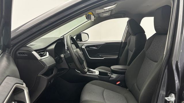 2025 Toyota RAV4 XLE AWD - 23030379 - 7