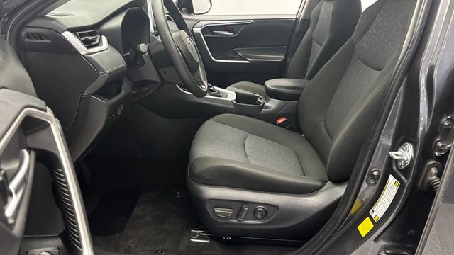 2025 Toyota RAV4 XLE AWD - 23030379 - 8