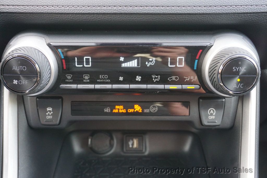 2025 Toyota RAV4 XLE AWD - 23018443 - 20