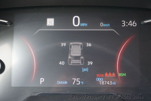 2025 Toyota RAV4 XLE AWD - 23018443 - 35