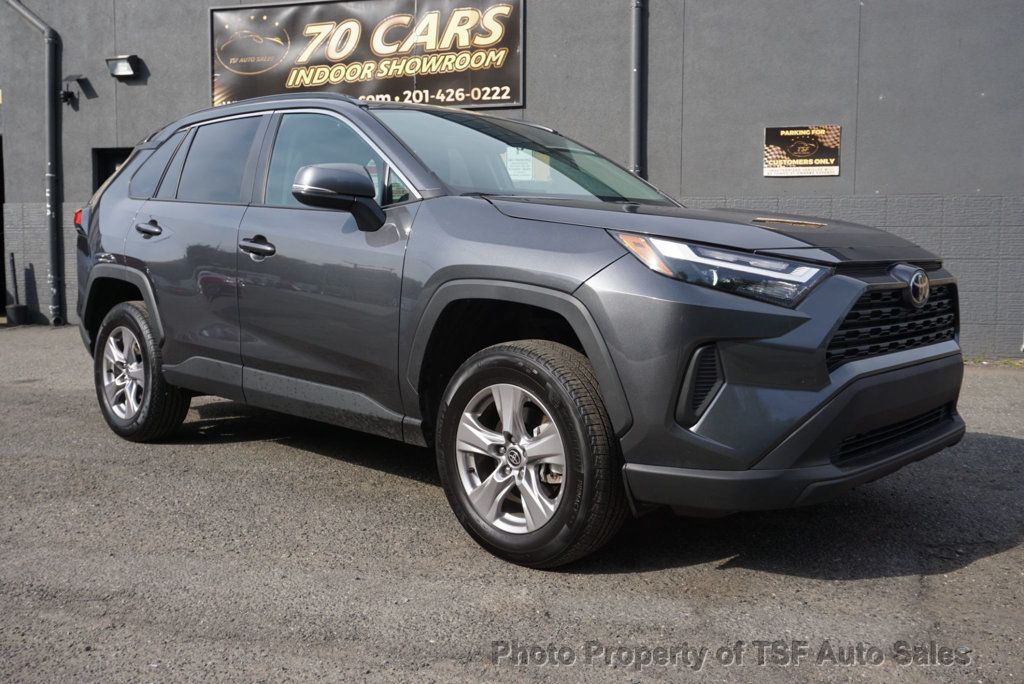 2025 Toyota RAV4 XLE AWD - 23018443 - 8
