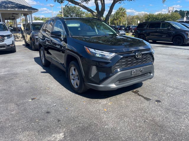 2025 TOYOTA RAV4 XLE AWD W/ MULTIPLE PACKAGES ($2,000 VALUE!!) - 23099227 - 7