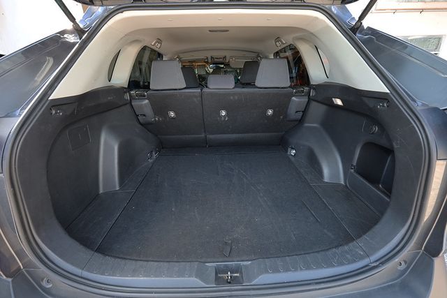2025 TOYOTA RAV4 XLE FWD - 23086327 - 16