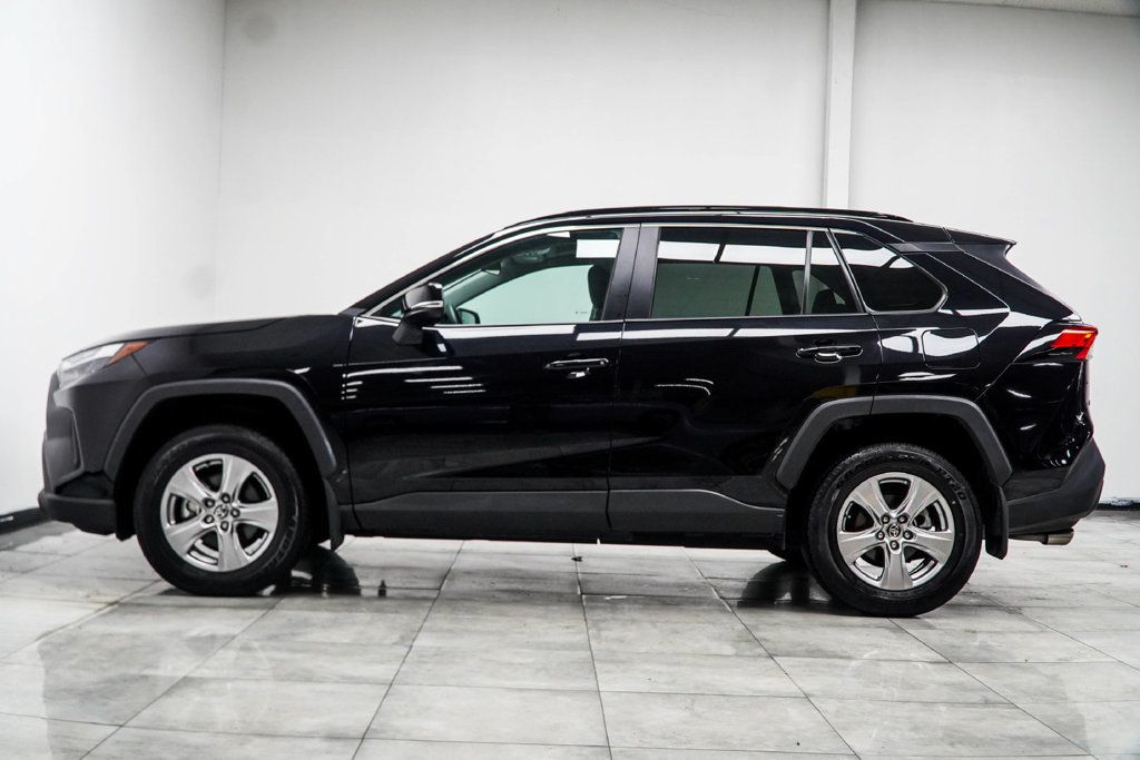 Toyota RAV4 photo 10