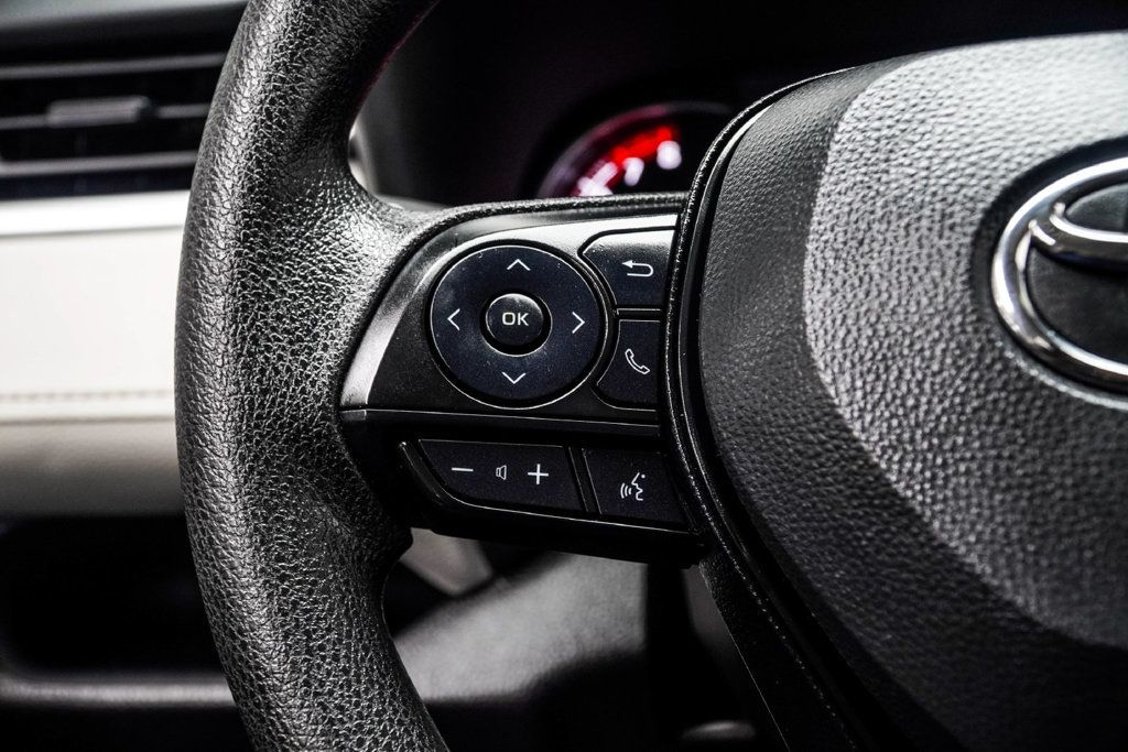 Toyota RAV4 photo 28