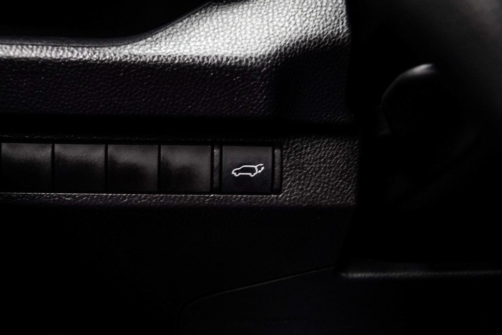 Toyota RAV4 photo 30