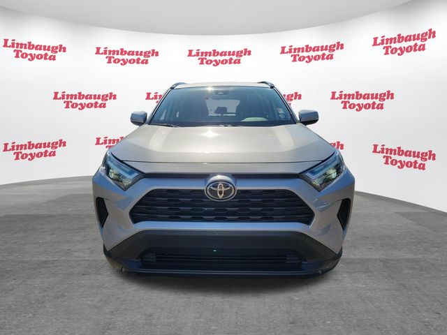 2025 Toyota RAV4 XLE FWD - 23089971 - 18