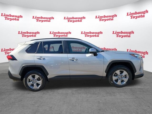 2025 Toyota RAV4 XLE FWD - 23089971 - 1