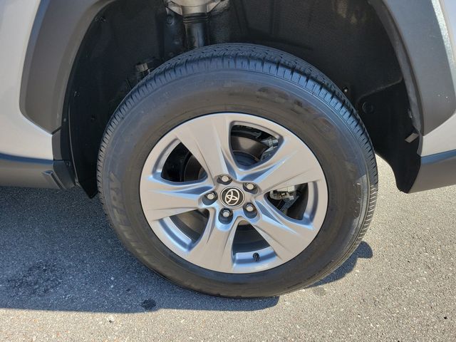 2025 Toyota RAV4 XLE FWD - 23089971 - 24