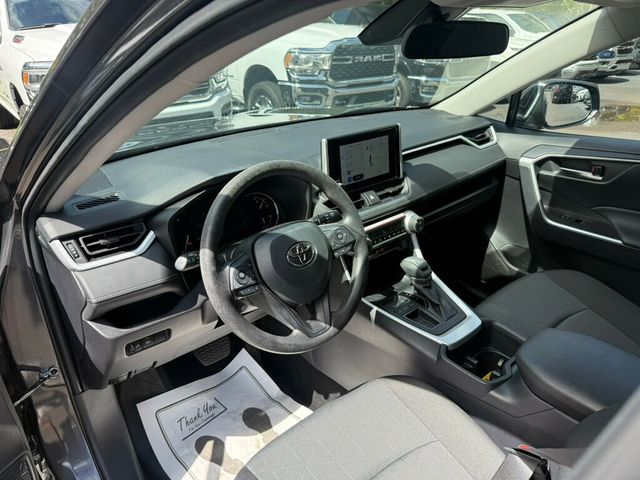 2025 Toyota RAV4 XLE FWD - 22925953 - 2