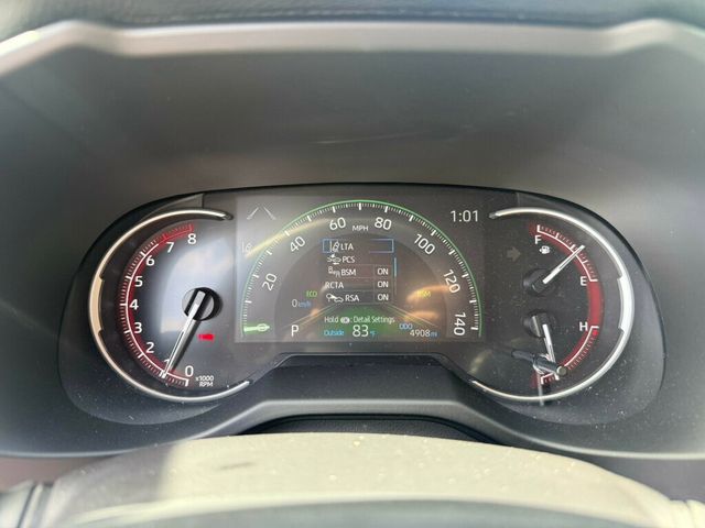 2025 Toyota RAV4 XLE FWD - 22925953 - 3