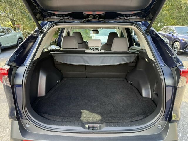 2025 Toyota RAV4 XLE FWD - 23095222 - 8
