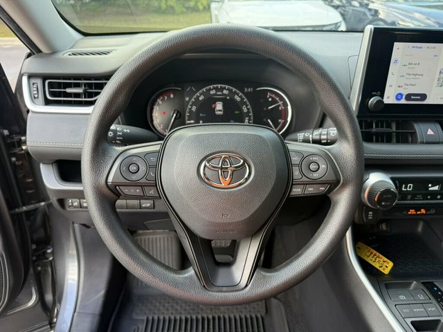 2025 Toyota RAV4 XLE FWD - 23095245 - 4