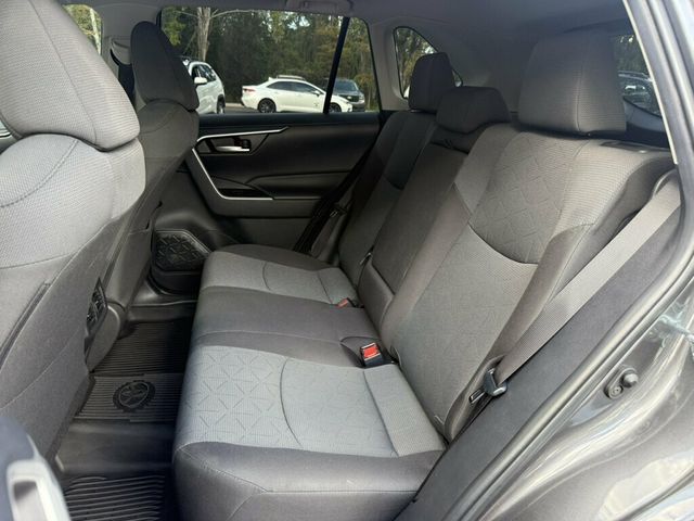 2025 Toyota RAV4 XLE FWD - 23095245 - 7