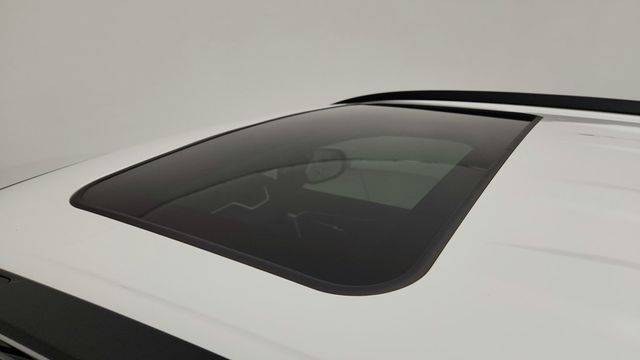 2025 Toyota RAV4 XLE Premium AWD with Weather Package - 22950741 - 11