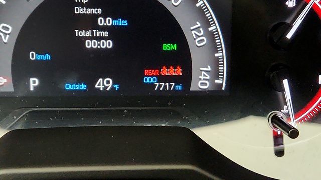 2025 Toyota RAV4 XLE Premium AWD with Weather Package - 22950741 - 15