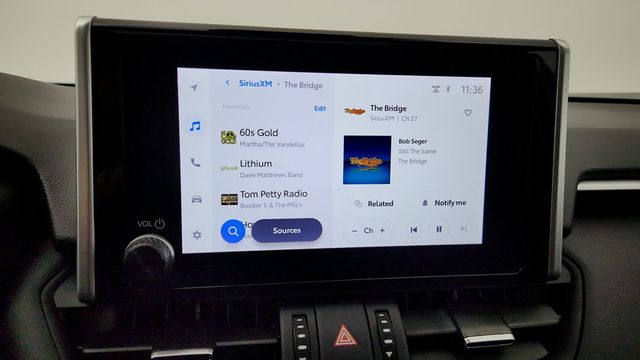 2025 Toyota RAV4 XLE Premium AWD with Weather Package - 22950741 - 17