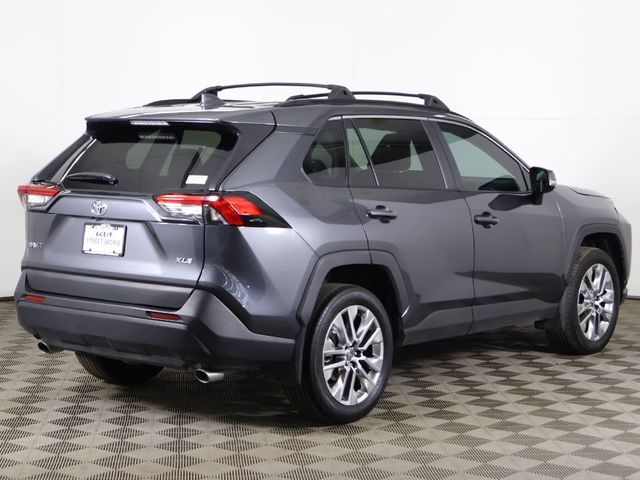2025 Toyota RAV4 XLE Premium FWD - 23010866 - 10