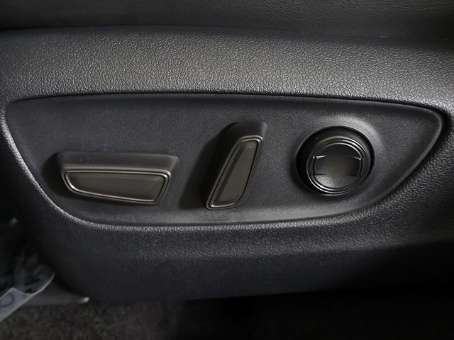 2025 Toyota RAV4 XLE Premium FWD - 23010866 - 34