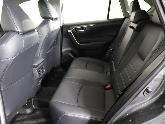 2025 Toyota RAV4 XLE Premium FWD - 23010866 - 35