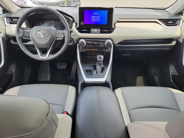 2025 Toyota RAV4 XLE Premium FWD - 23070159 - 10
