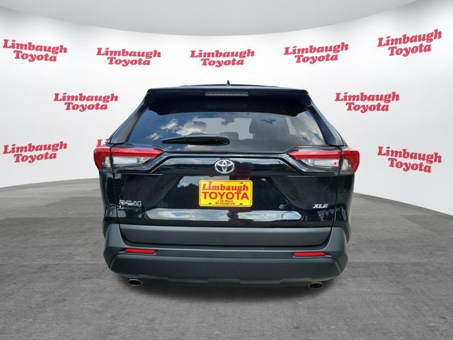 2025 Toyota RAV4 XLE Premium FWD - 23070159 - 22