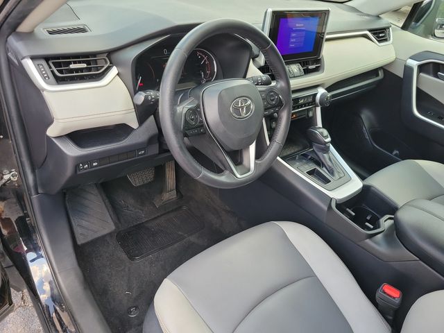 2025 Toyota RAV4 XLE Premium FWD - 23070159 - 3