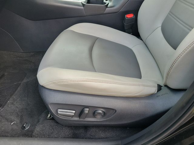 2025 Toyota RAV4 XLE Premium FWD - 23070159 - 5