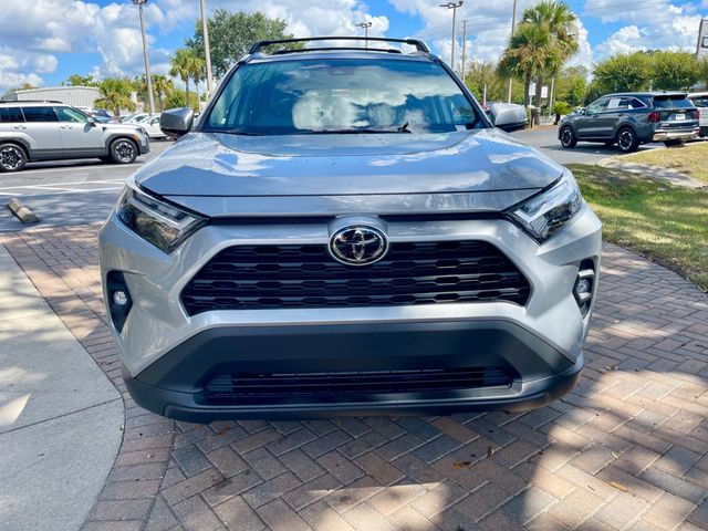 2025 Toyota RAV4 XLE Premium FWD - 22914357 - 8
