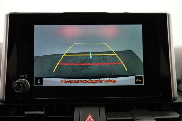 2025 Toyota RAV4 Hybrid XLE - 23084416 - 25